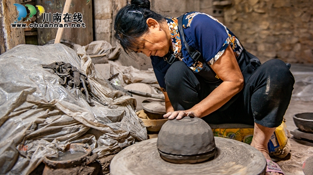 品非遺·游瀘州||吊洞砂鍋驚眾人　鬼斧神工大黑洞