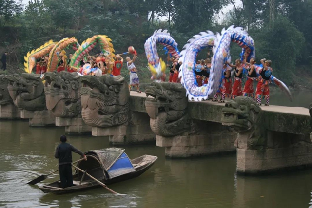 “換裝”歸來，瀘縣雨壇彩龍仍是王者！