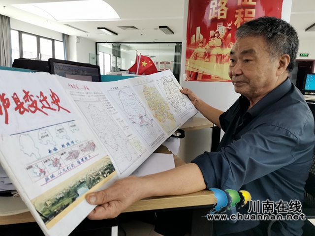 頌歌獻給親愛的黨！瀘縣八旬老人朱仕奇奔走在黨史學習教育路上