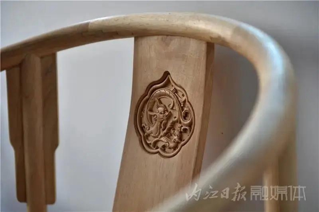 內(nèi)江非遺瑰寶！玉雕、傳統(tǒng)手工榫卯技藝、陶缸傳統(tǒng)制作技藝…(圖8)
