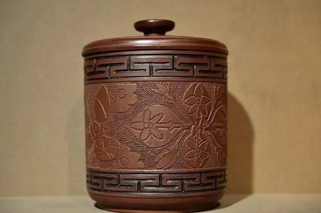 內(nèi)江非遺瑰寶！玉雕、傳統(tǒng)手工榫卯技藝、陶缸傳統(tǒng)制作技藝…(圖15)