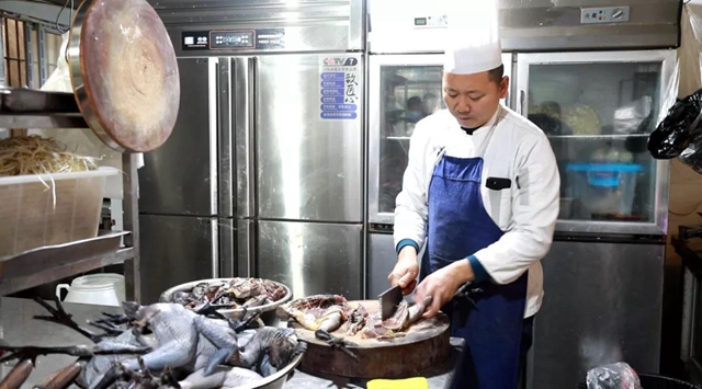 合江這道雞湯放進(jìn)年夜飯，多少大魚(yú)大肉都不換！(圖2)