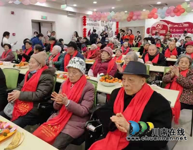 瀘州：民歌聯(lián)唱、笛子獨(dú)奏……養(yǎng)老院里飛出幸福歌聲！(圖2)