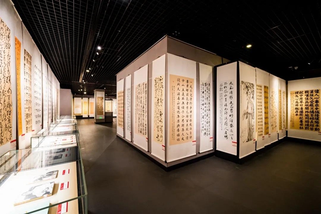 “德頌長(zhǎng)風(fēng)——紀(jì)念朱德誕辰136周年書(shū)畫(huà)展”在瀘州開(kāi)展(圖15)