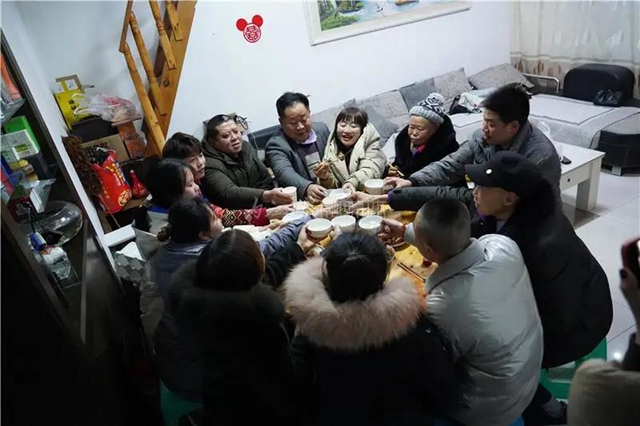一個(gè)求助電話為線索！內(nèi)江警方“找”回了失蹤31年的女子(圖2)