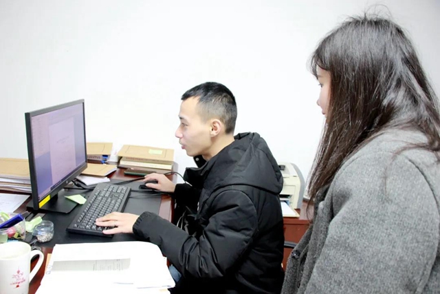 江陽(yáng)法院技術(shù)干警劉昕：在平凡的工作崗位上發(fā)光發(fā)熱(圖7)