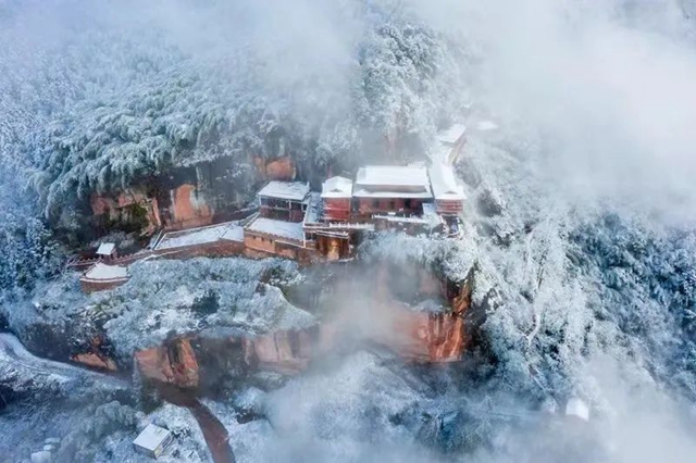 正是登山好時節(jié)丨一起出門，遇見春天