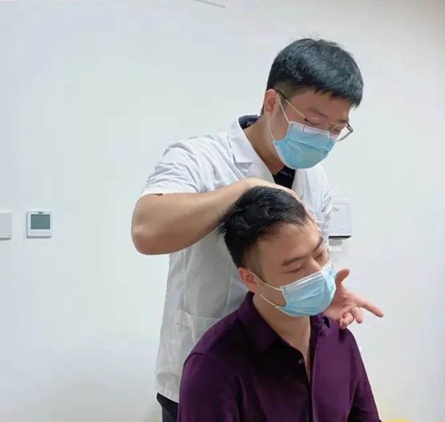 西南醫(yī)大中醫(yī)院中醫(yī)特色診療中心開診啦！(圖10)