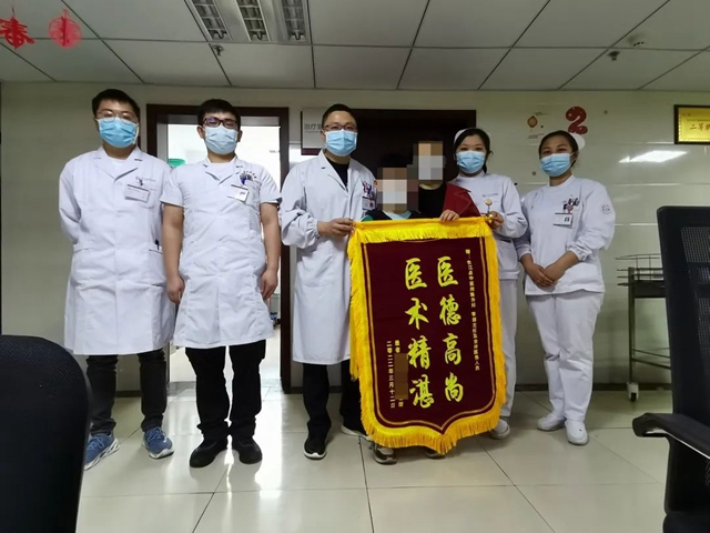 【點(diǎn)贊】從死神手中搶回來(lái)的孩子，考雙百分啦！(圖3)