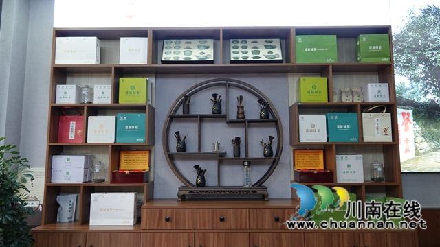 古藺鄉(xiāng)賢吳興杰：堅守創(chuàng)業(yè)初心 助推鄉(xiāng)村振興(圖16)