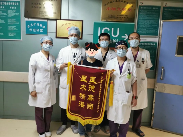 西南醫(yī)大附院李淵：從一線醫(yī)生到管理職位，變動(dòng)的是崗位，不變的是初心(圖6)