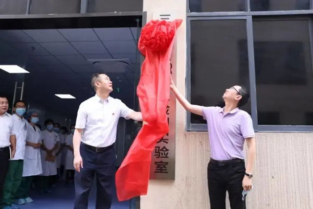 宜賓最大核酸檢測(cè)實(shí)驗(yàn)室通過(guò)驗(yàn)收