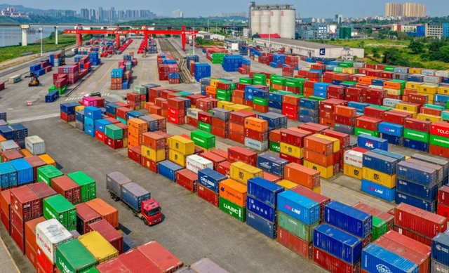 5月份，瀘州市物流業(yè)景氣指數(shù)為34.8%