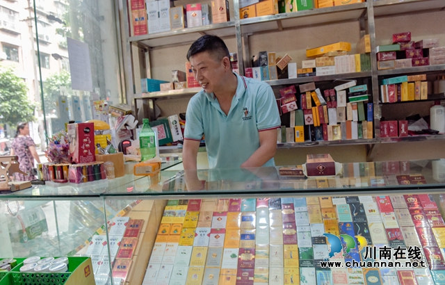 宋啟銀：盡管失去雙手，他依然為家人撐起一片天空