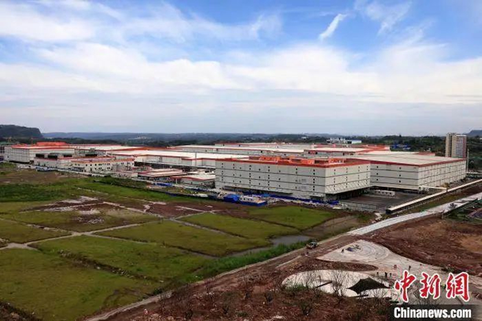動(dòng)力電池城市“爭(zhēng)奪戰(zhàn)”：四川宜賓如何“突圍”？