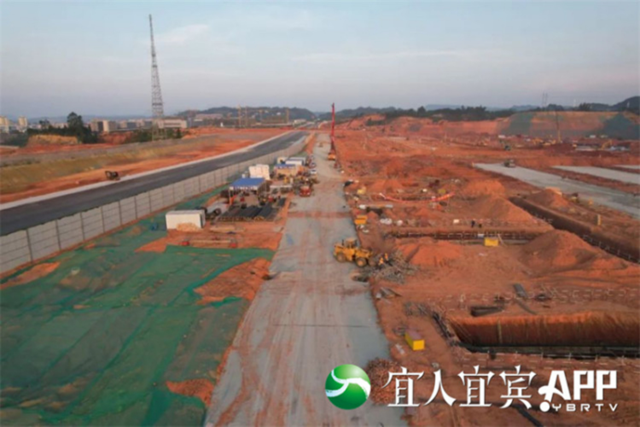 基金招商助力 總投資220億元太陽能項(xiàng)目落戶宜賓