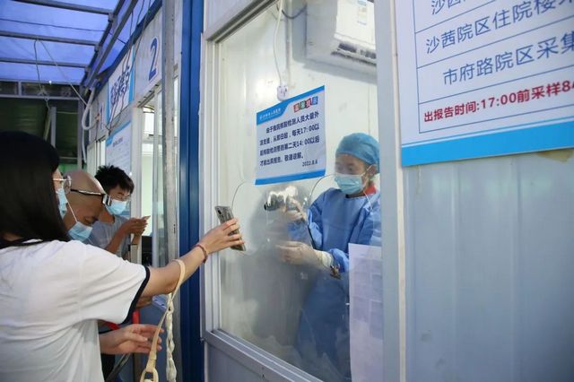 瀘州市人民醫(yī)院：筑牢疫情防控網(wǎng) 正常診療不停步