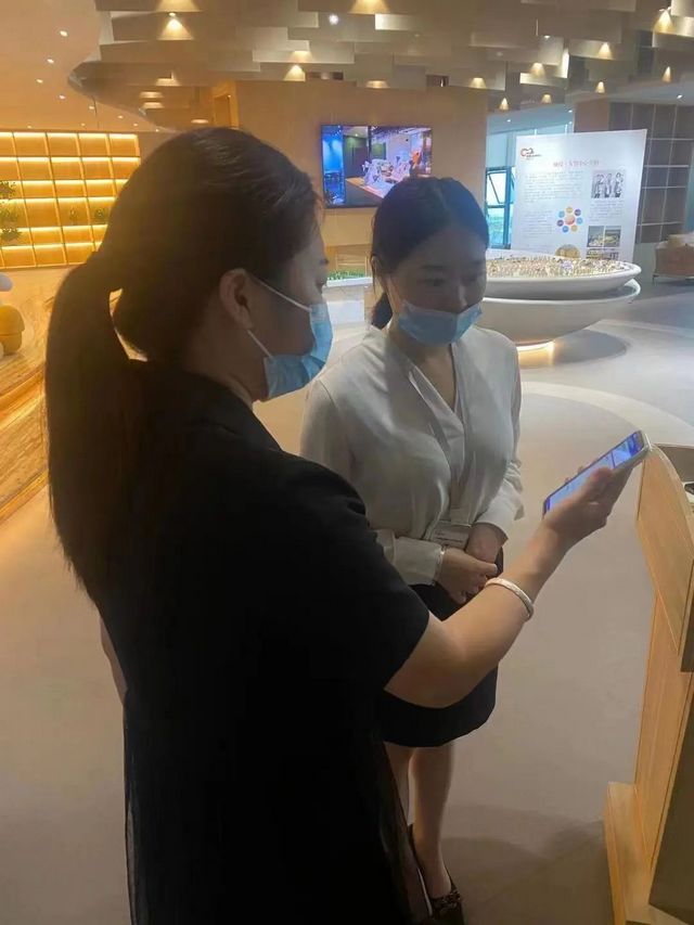 nEO_IMG_3.jpg