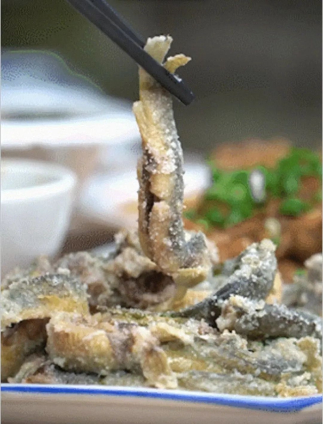 瀘縣玄灘粉蒸泥鰍：吃了還想吃！