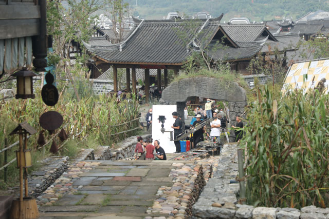 古裝玄幻電影《青塵訣》在宜賓李莊古鎮(zhèn)景區(qū)取景拍攝