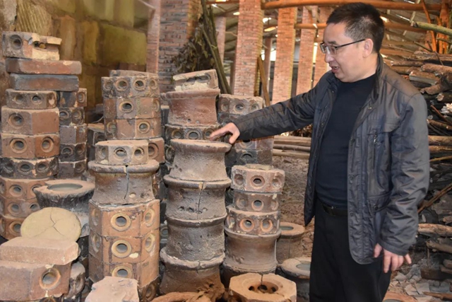 穿越三百年，探尋榮縣黃氏陶人生生不息的制陶足跡