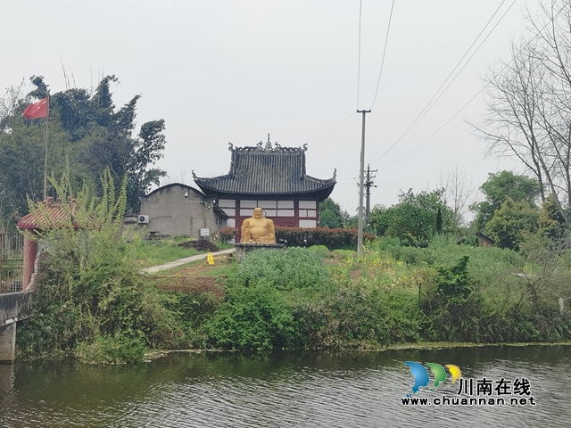 龍蟠寺（曾佐然攝）.jpg