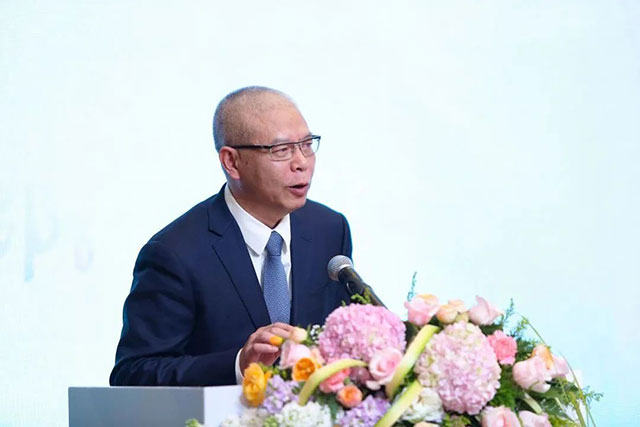 酒逢知己飲 詩向會人吟 文學(xué)大家齊聚郎酒莊園共襄文壇盛事