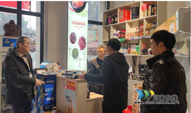 半斤作八兩，查你沒(méi)商量！合江縣一家餐館“短秤少量”被查處