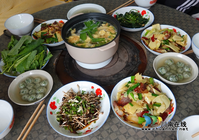 古藺：野菜入春宴，苗鄉(xiāng)春鮮正當食