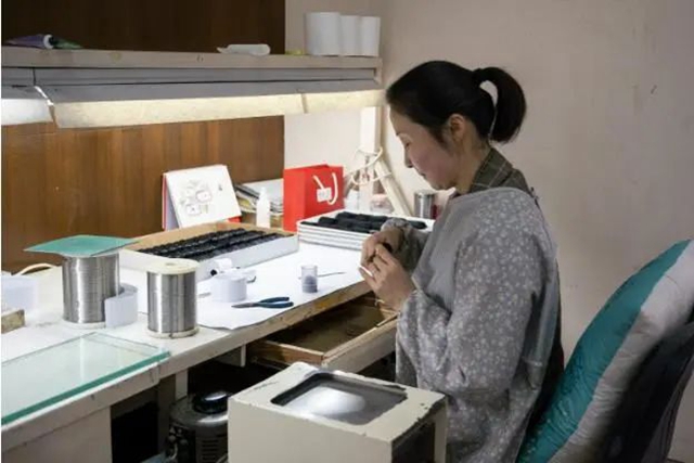 是啥呢？內(nèi)江每年要送330萬“頭”乘飛機(jī)坐輪船到海外