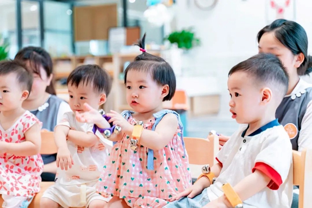 友鄰中心，傾力打造 “家門(mén)口”放心托育