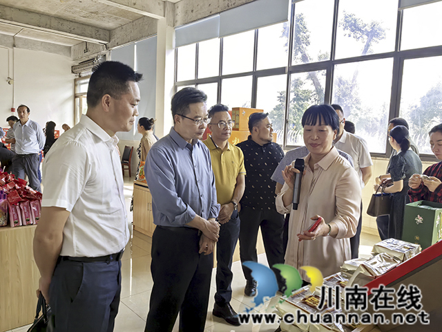 參觀米花糖廠.jpg