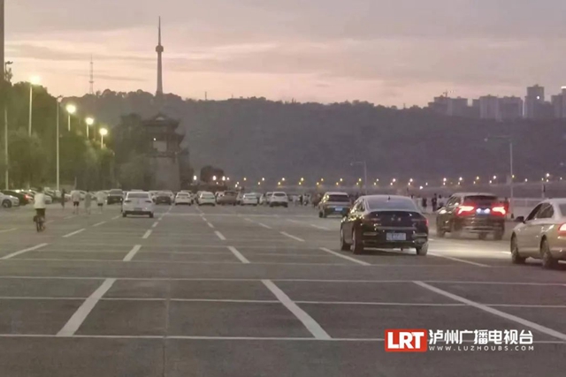飛機2.jpg
