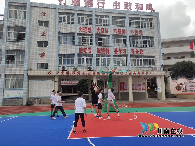 打古中學學生風采.jpg