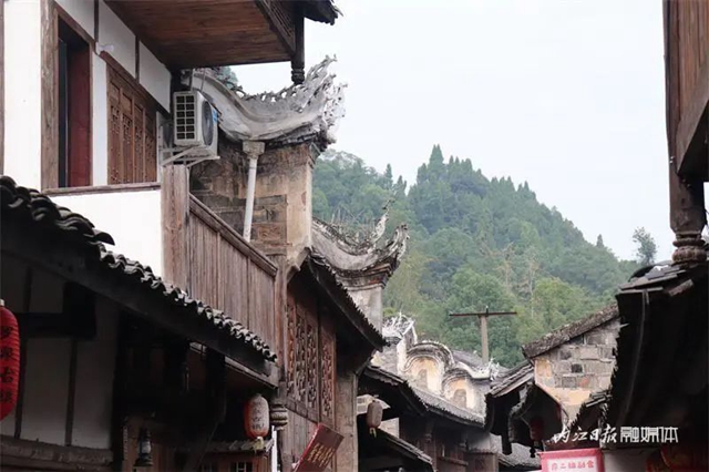 鬧中取靜！秋日出游，首推資中羅泉古鎮(zhèn)
