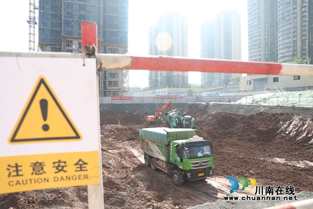 瀘州市龍馬潭區(qū)臨港園區(qū)全民健身中心項目+(1).JPG