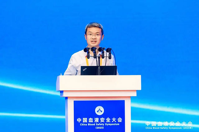 西南醫(yī)大附院輸血科主任黃遠(yuǎn)帥┃全國(guó)前十，帥！