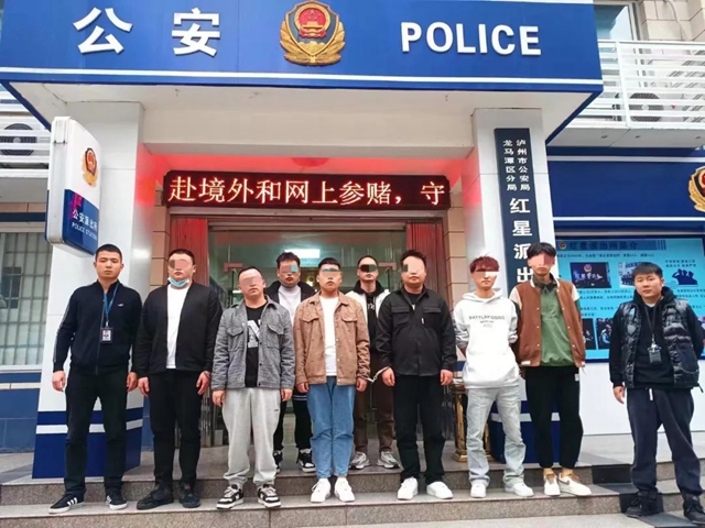 “警察來(lái)了！”瀘州某犯罪團(tuán)伙定期組織“演練”，妄圖逃避打擊……