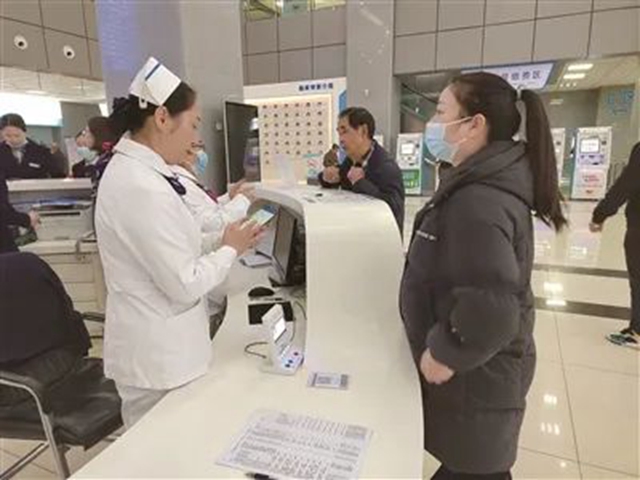 “五心級”體驗(yàn)！瀘州市人民醫(yī)院為患者打造第二個家