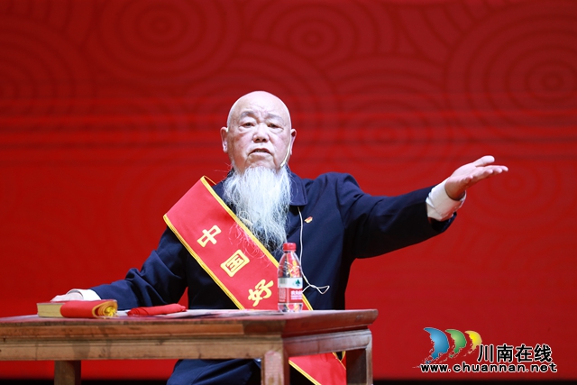 七旬紅軍后代胡敬華：二十八載講述永不褪色的紅色故事