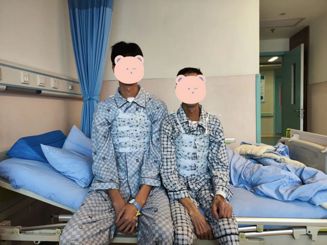 父子同患罕見(jiàn)“天才病”，“前后腳”入院又同一天出院！