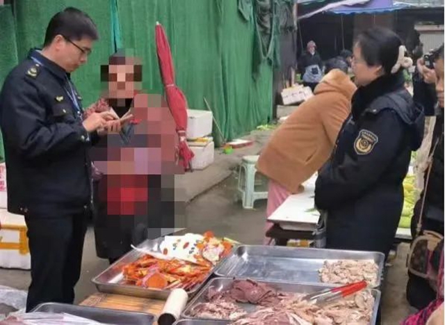 用豬肉冒充牛肉！宜賓一熟食攤被查