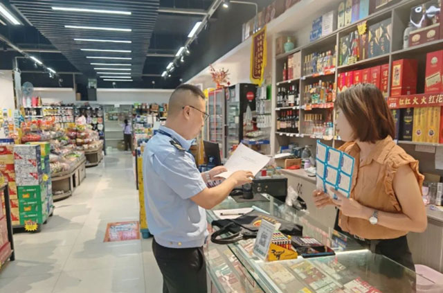 汛期把好食品安全關(guān)！瀘州市市場(chǎng)監(jiān)管局在行動(dòng)