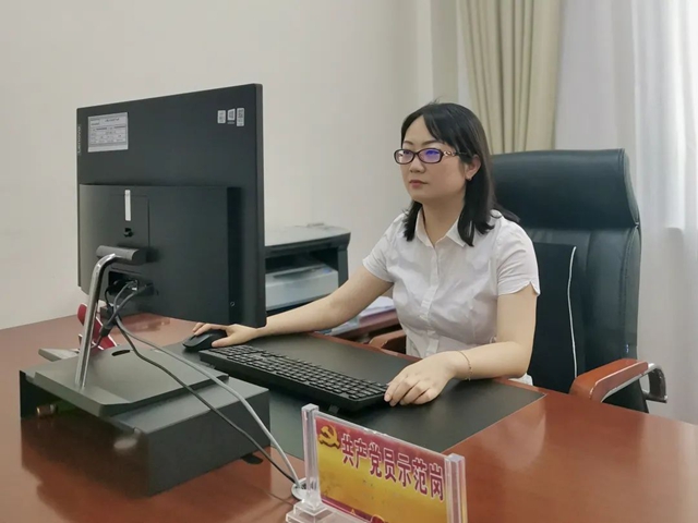 點(diǎn)贊！古藺王旭被評(píng)為“最美四川農(nóng)發(fā)行人”