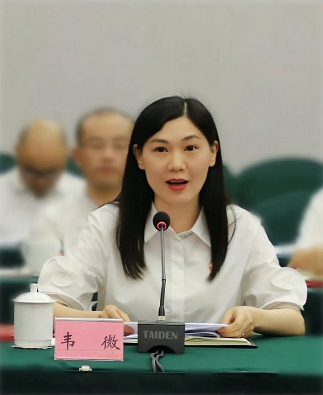  瀘州一中教師韋微：增長才干、練就本領(lǐng)，扎扎實(shí)實(shí)做新時(shí)代的“趕考人”