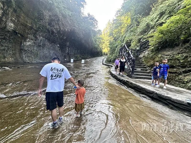 體育+旅游！內(nèi)江這個(gè)一站式休閑度假新地標(biāo)火“出圈”