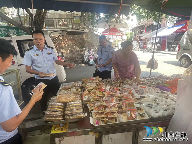 納溪區(qū)：把好食品安全關(guān)，守護(hù)中秋團(tuán)圓味