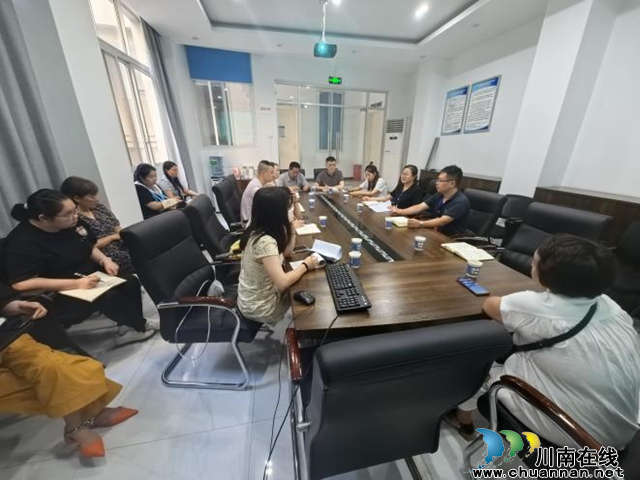 江陽區(qū)北城街道：居民醫(yī)保政策宣傳，人大代表在行動！