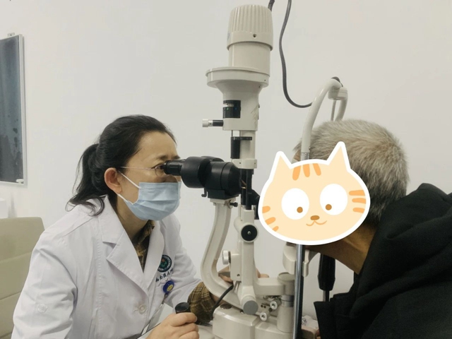 國慶我在崗┃西南醫(yī)大附院名醫(yī)不放假，天天有專家！