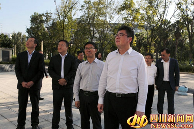 省委統(tǒng)戰(zhàn)部新階處處長李金潤蒞瀘調(diào)研新階和網(wǎng)絡統(tǒng)戰(zhàn)工作